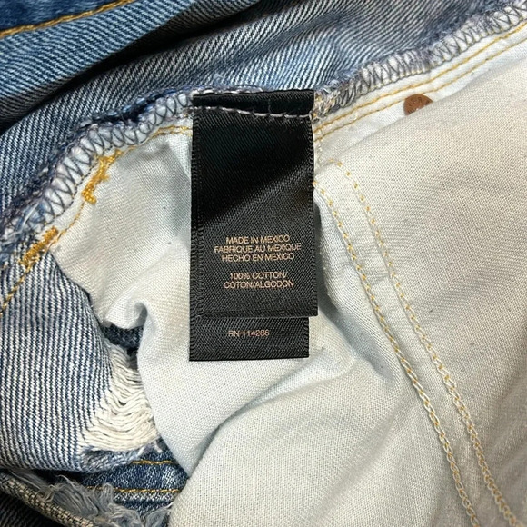 Frye Brand Classic Denim Medium Wash Distressed Cutoff Daisy Dukes Shorts / 26 - Picture 7 of 9